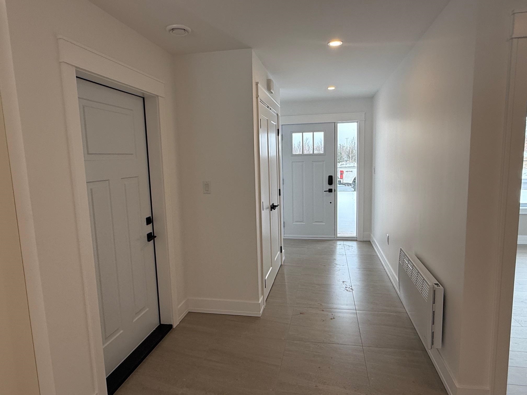 Property Photo:  154 Key Avenue  PE C1N 6G3 