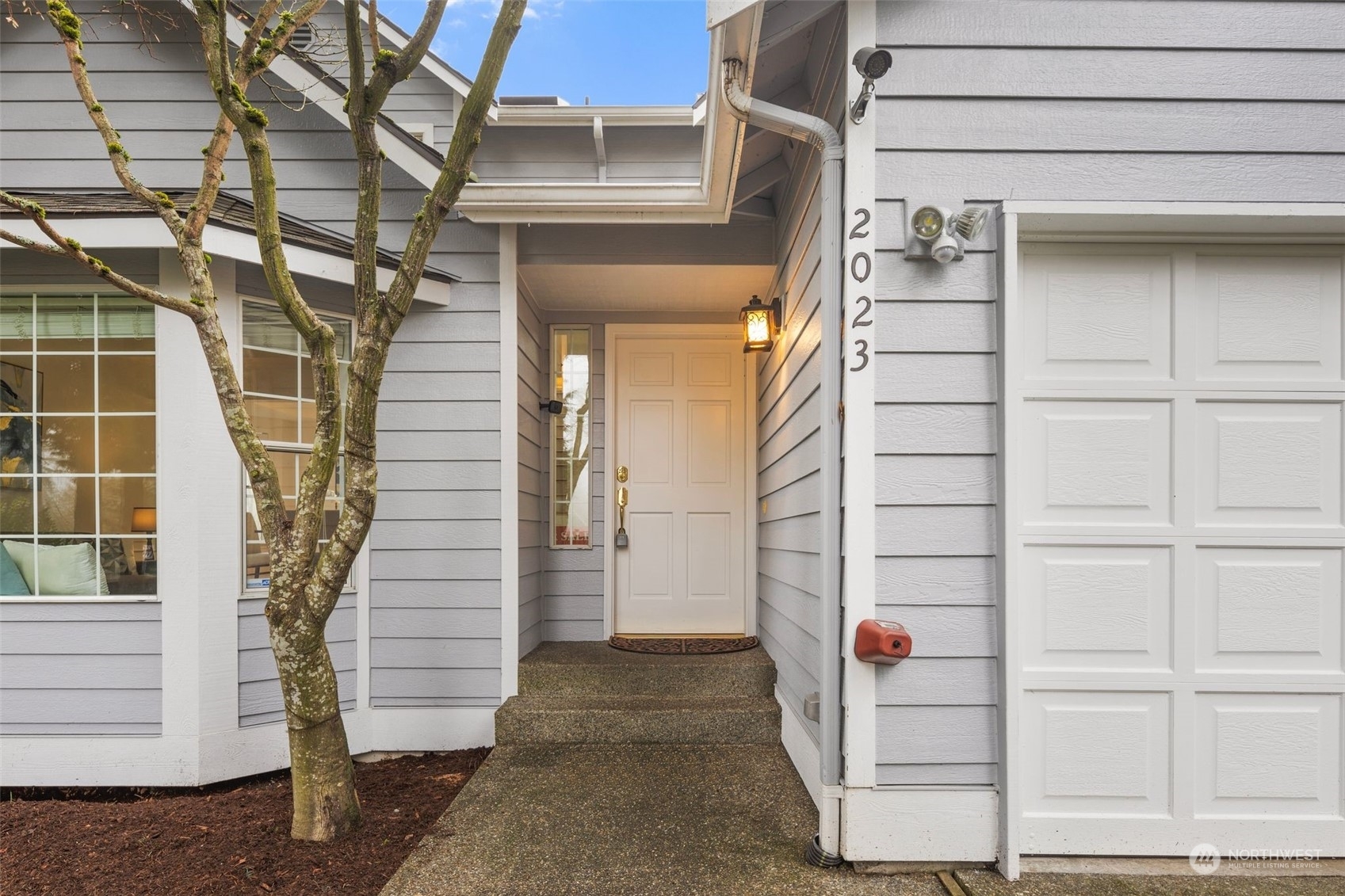 Property Photo:  2023  228th Avenue SE  WA 98075 