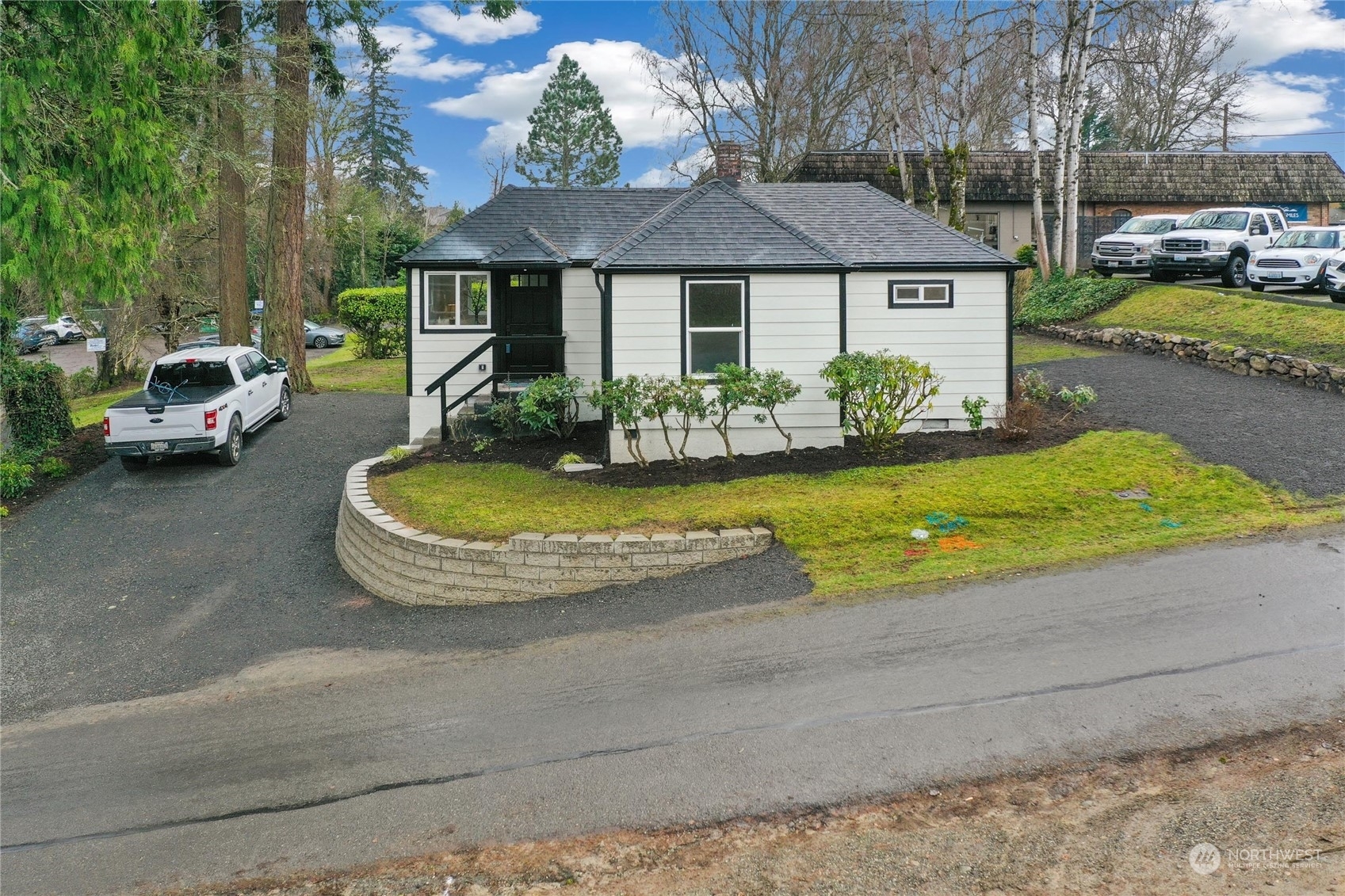 2311 NE Sunset Lane  Bremerton WA 98310 photo