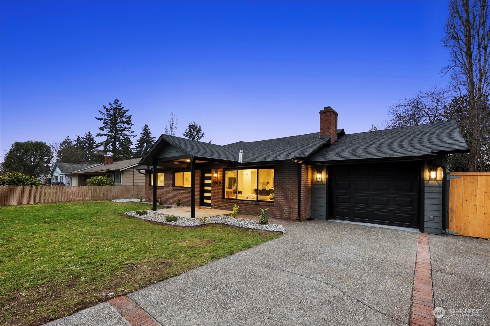 Property Photo: 8915 Lenox Avenue SW WA 98498