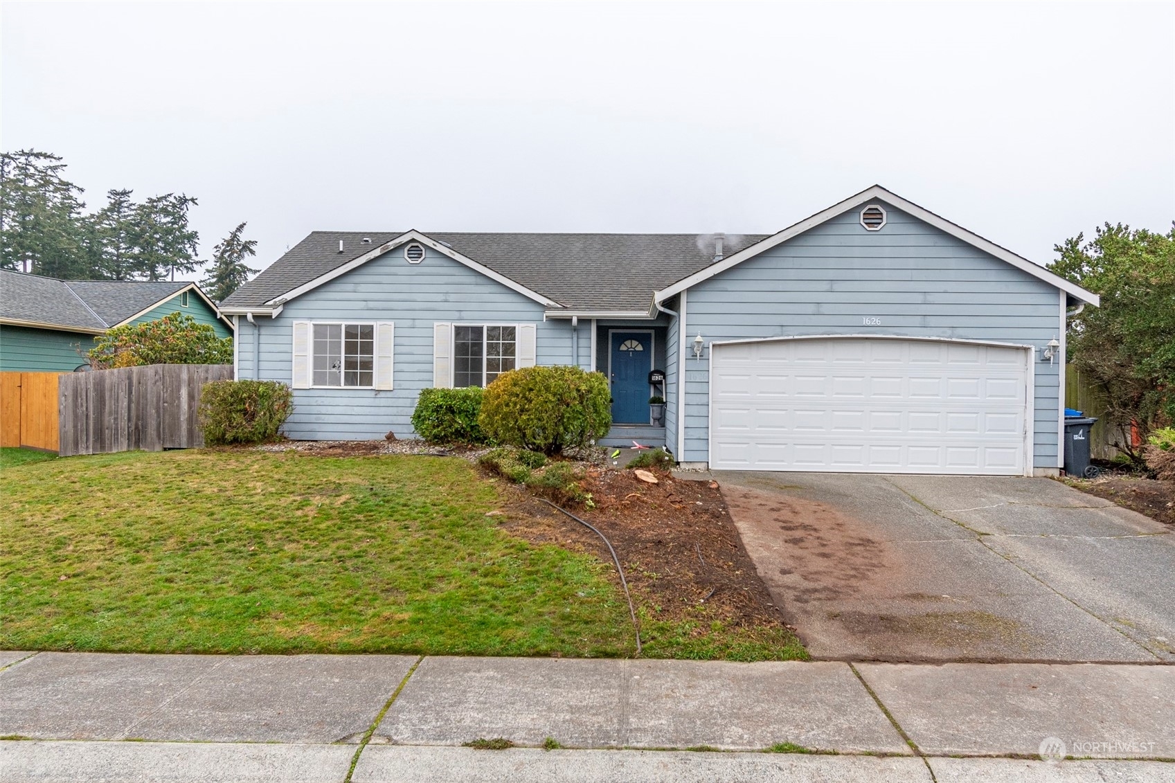 1626 SW 9th Avenue  Oak Harbor WA 98277 photo