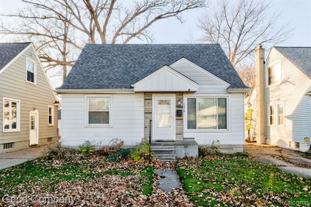 Property Photo: 23425 Crossley Avenue MI 48030