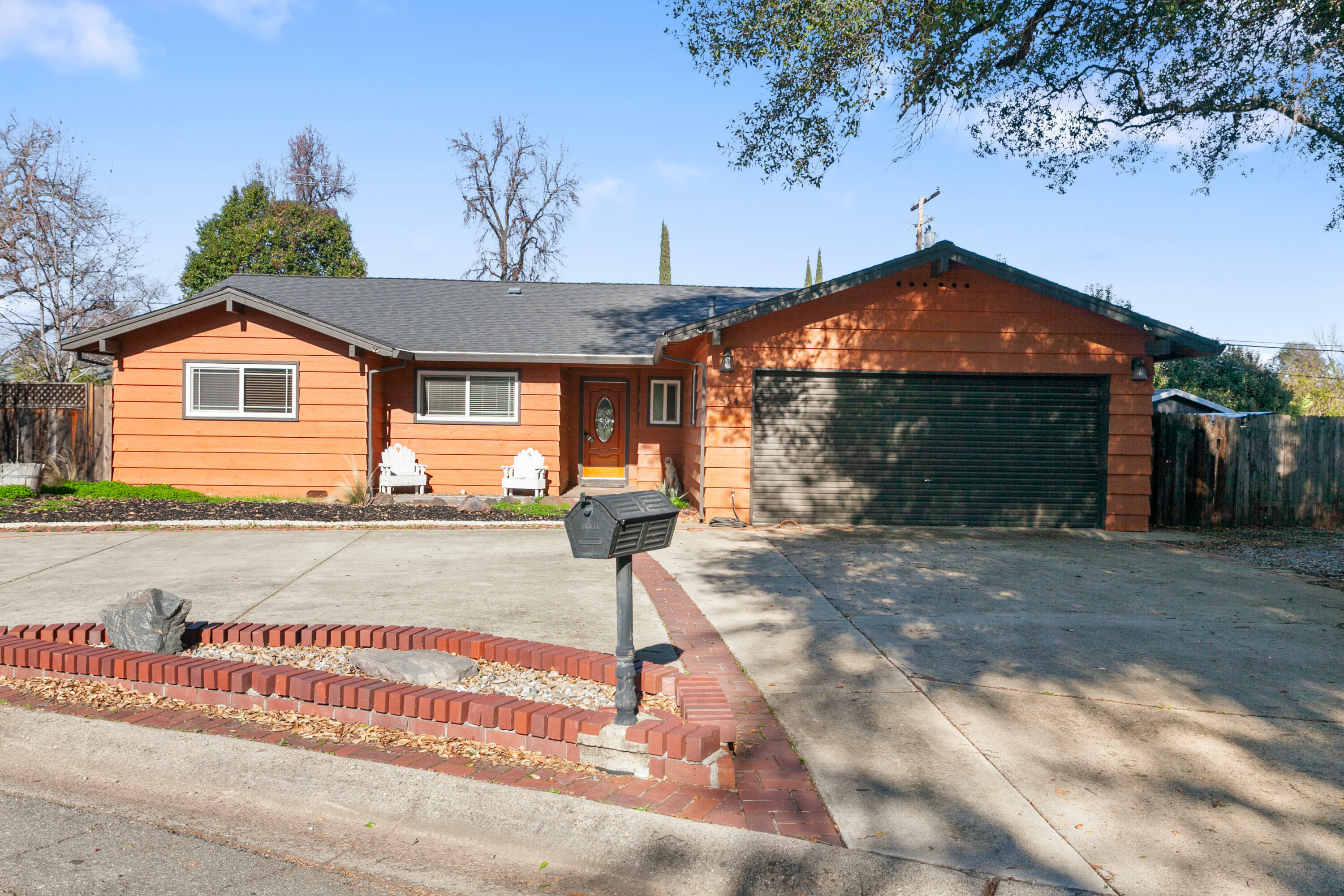 Property Photo:  554 Julie Way  CA 96002 