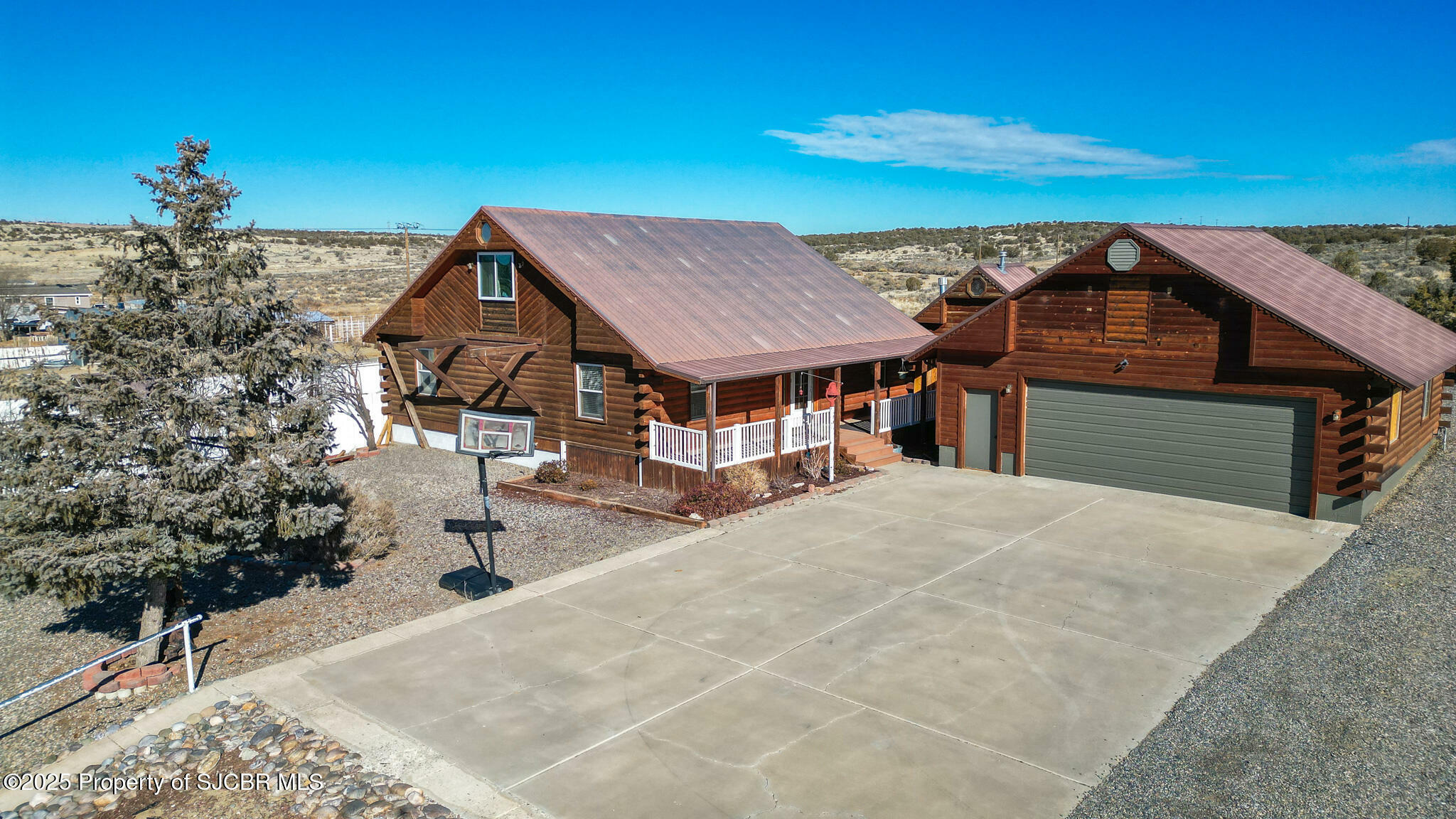 Property Photo:  106 Road 5580  NM 87401 