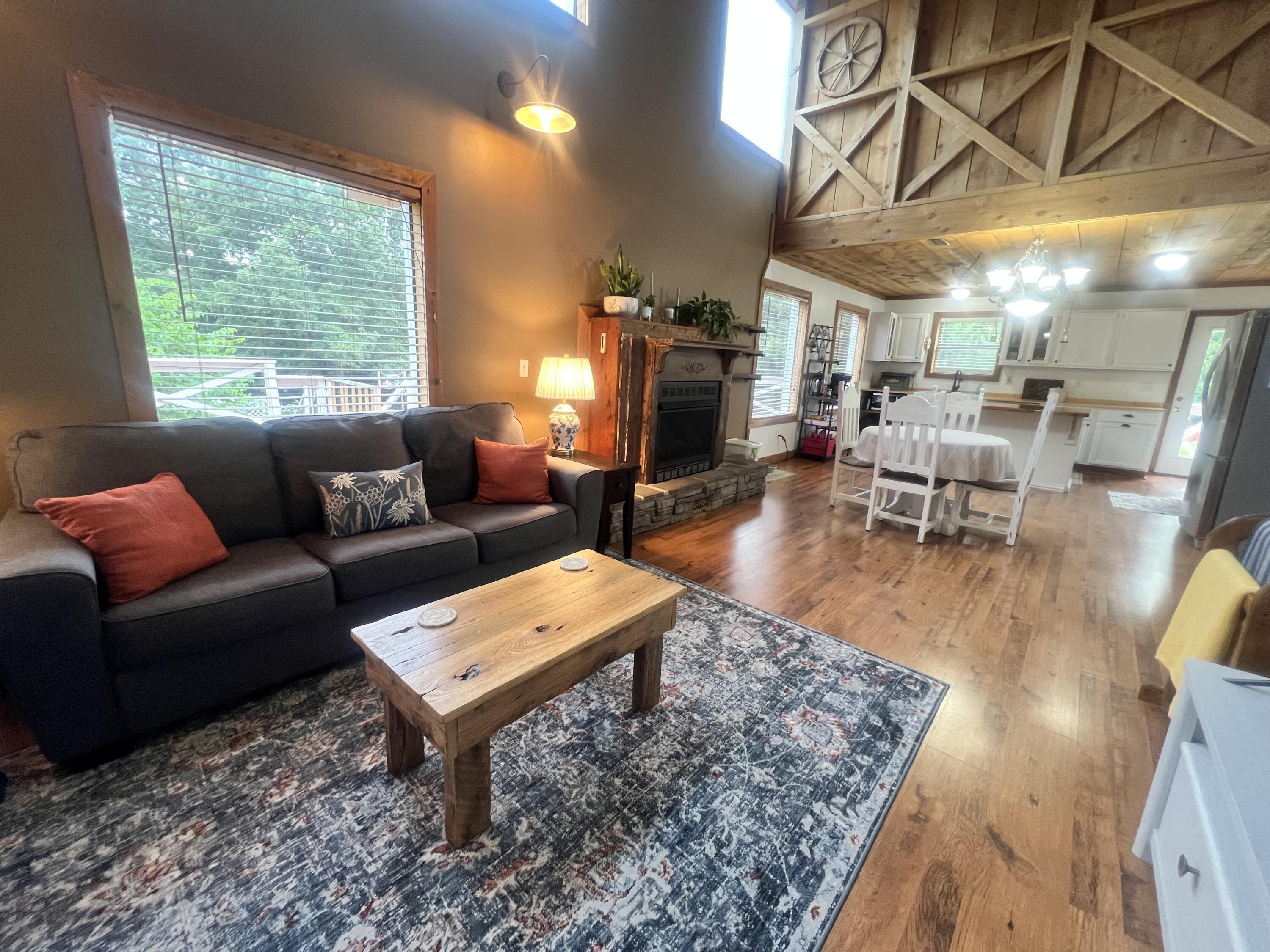 Property Photo: 405 Private Road 63-106 MO 65791