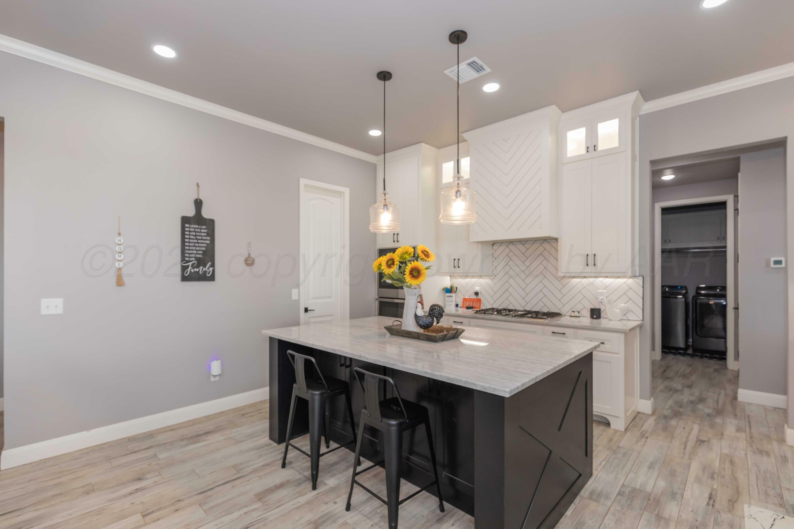 Property Photo: 12500 W Hungate Road TX 79015-6592