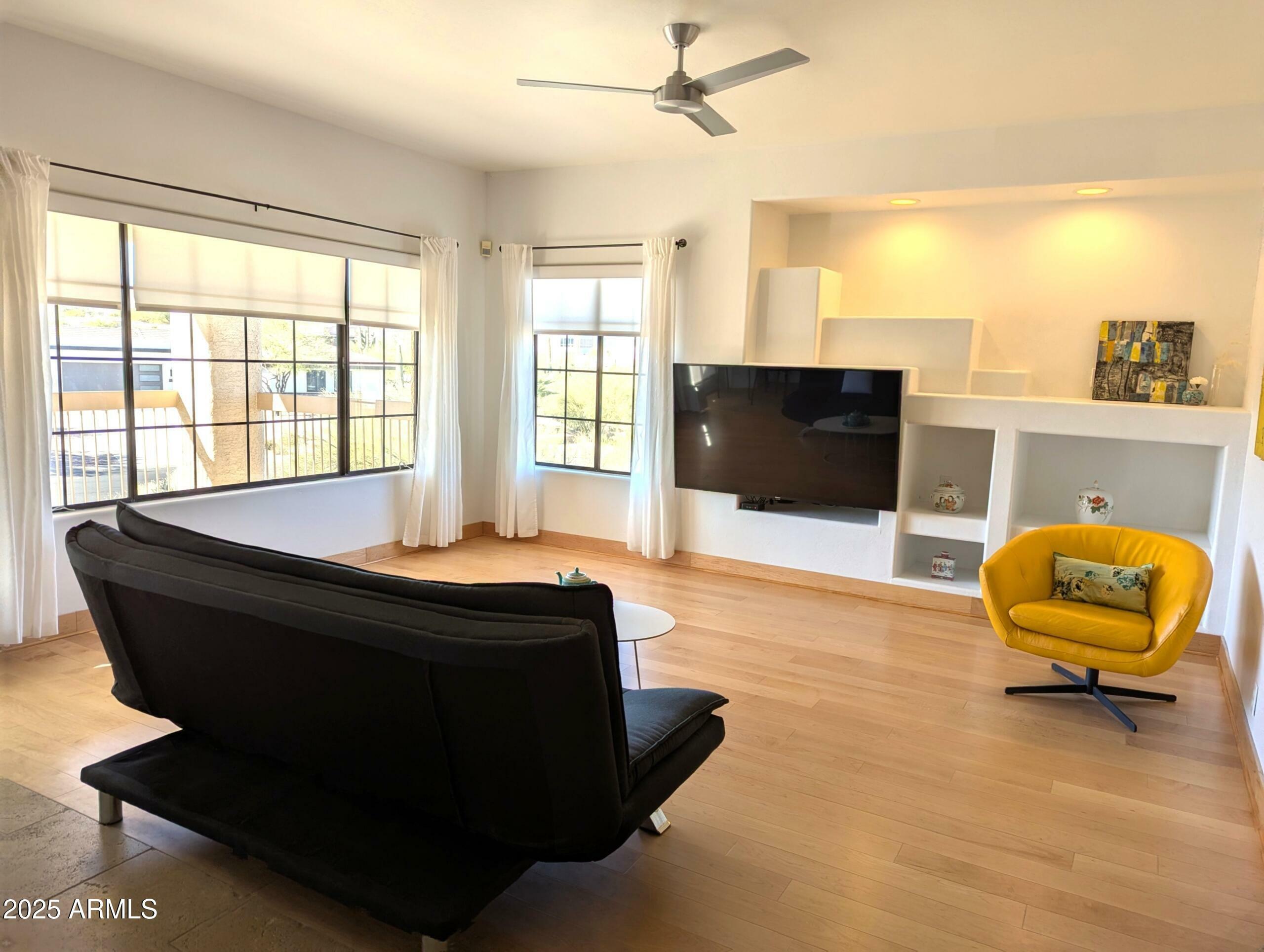 Property Photo:  9253 N Firebrick Drive 212  AZ 85268 