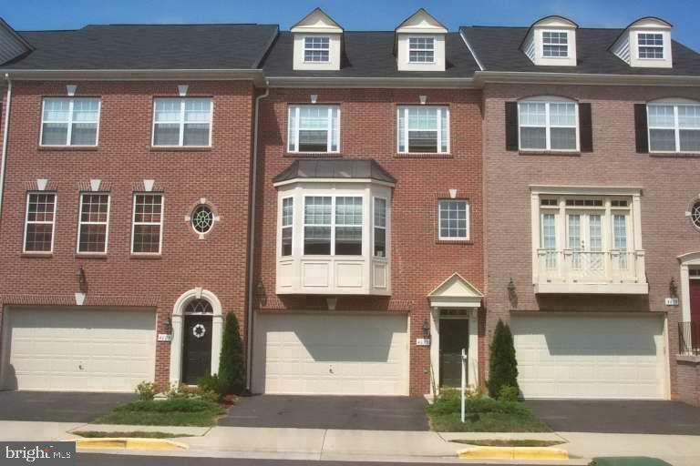 Property Photo:  4631 Carisbrooke Lane  VA 22030 