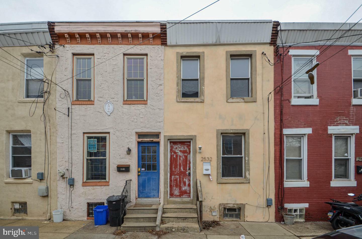 2532 Tulip Street  Philadelphia PA 19125 photo