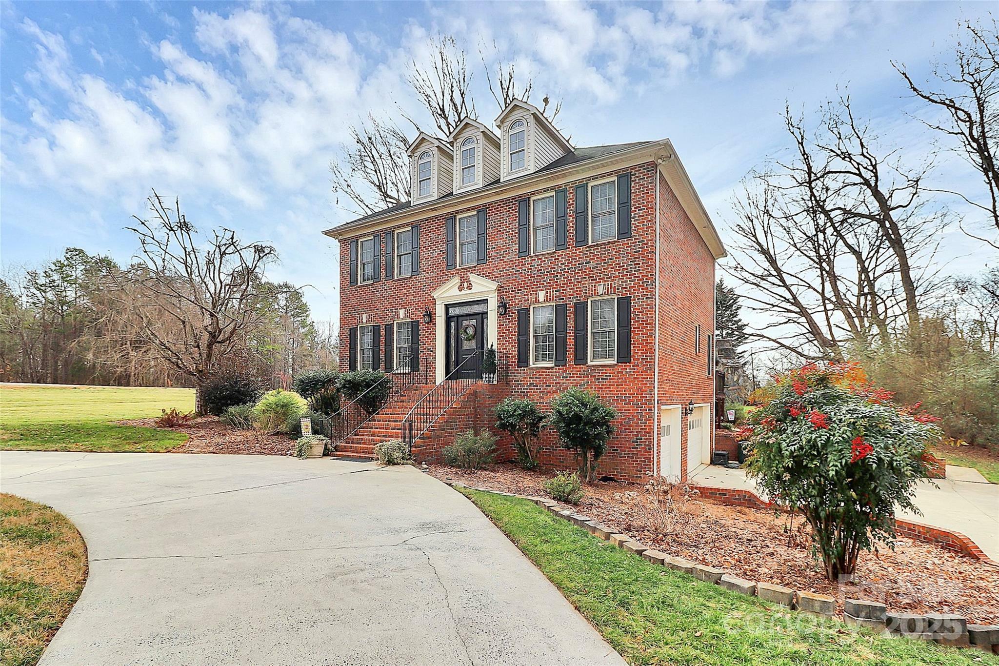 Property Photo:  503 Bridgestone Court  NC 28056 