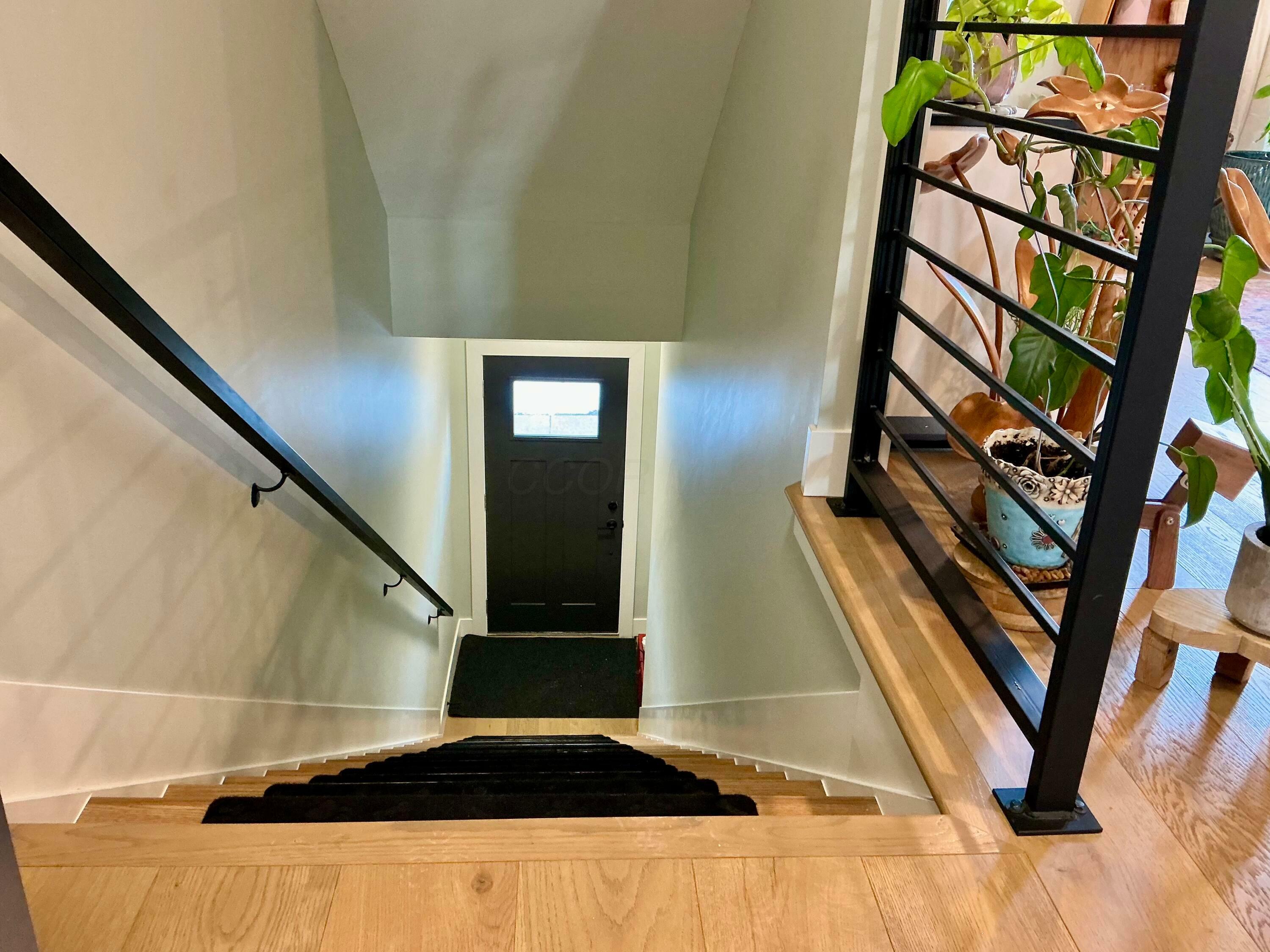 Property Photo: 1292 Forsythe Avenue OH 43201