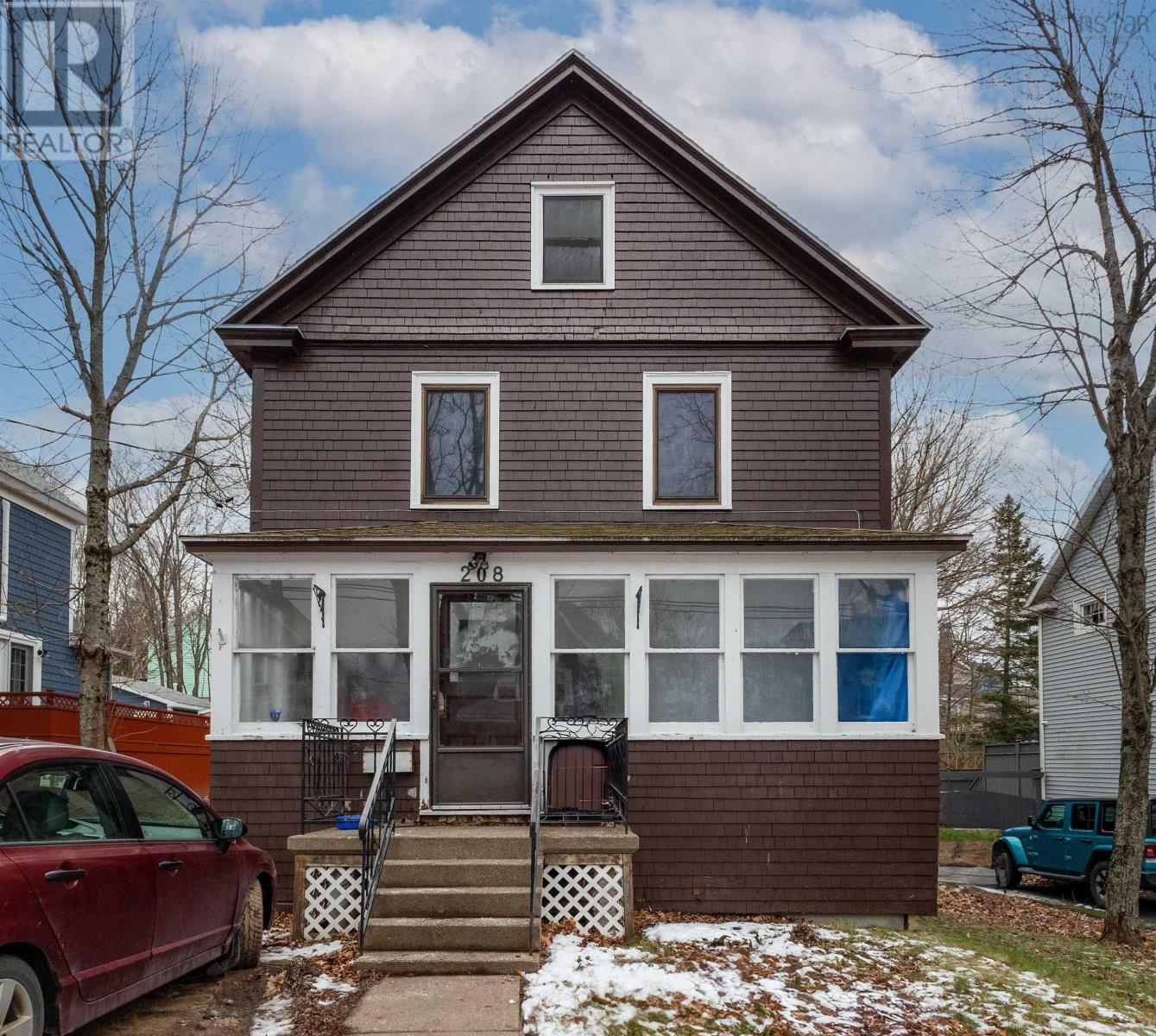 Property Photo: 208 Whitney Avenue NS B1P 5A4