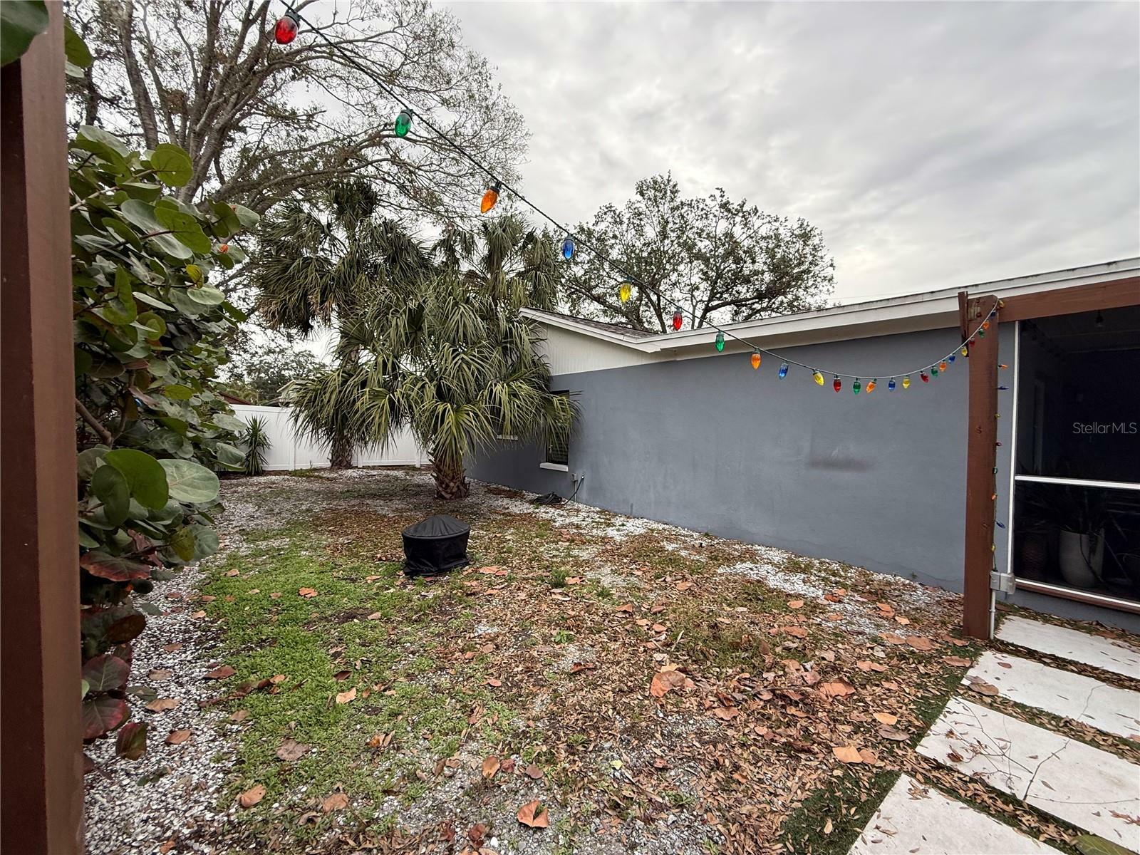 Property Photo:  8307 Boxwood Drive  FL 33615 