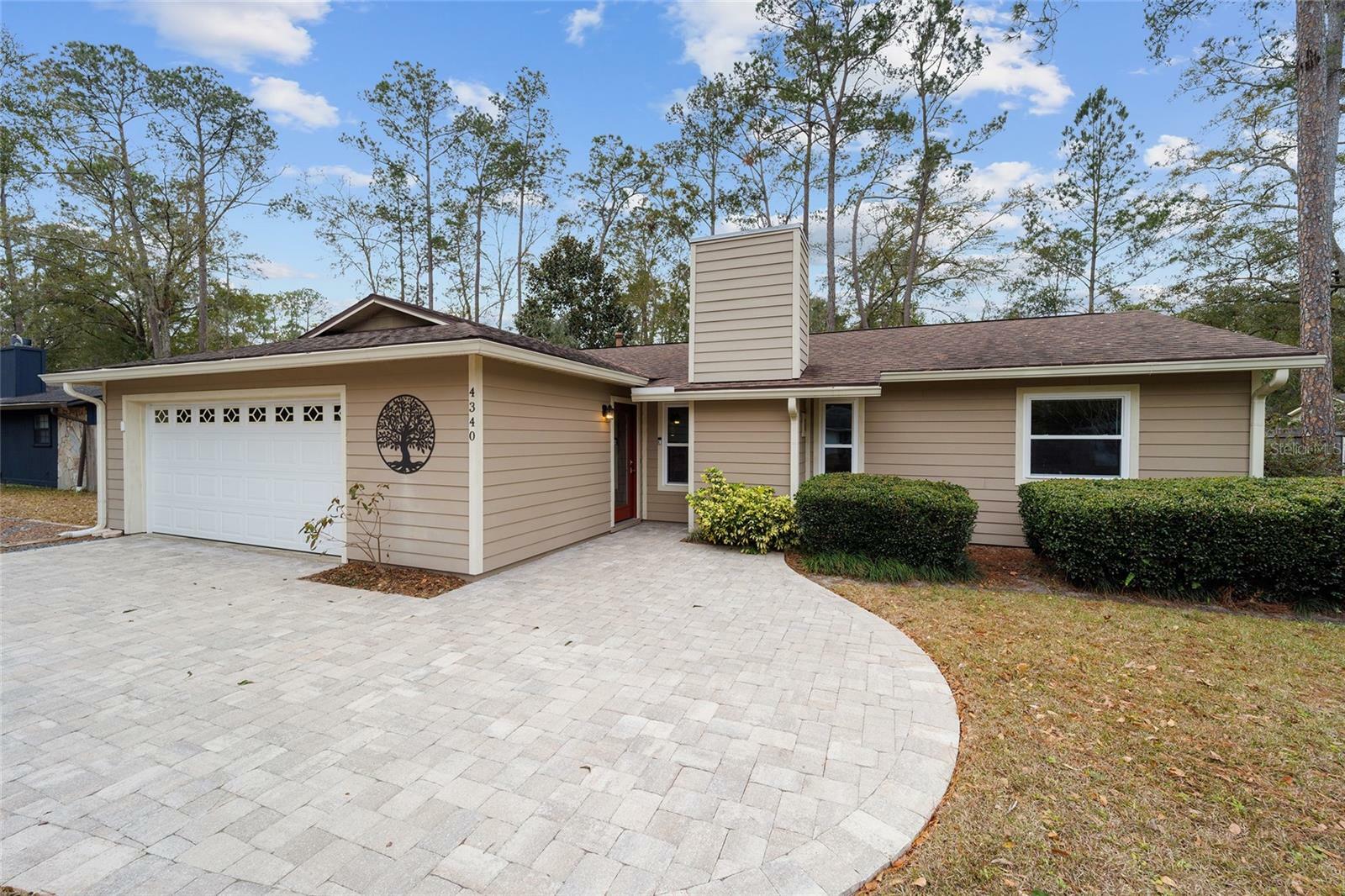 Property Photo:  4340 NW 21st Terrace  FL 32605 