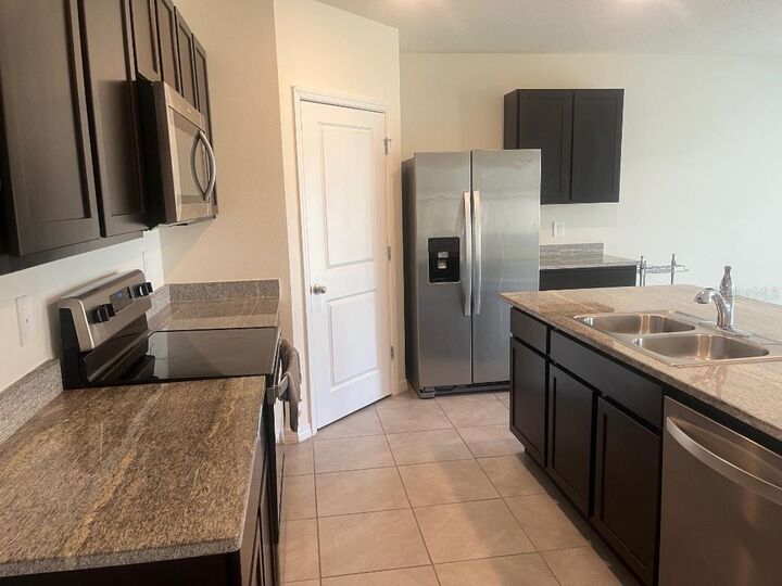 Property Photo:  12655 Night View Drive  FL 34238 