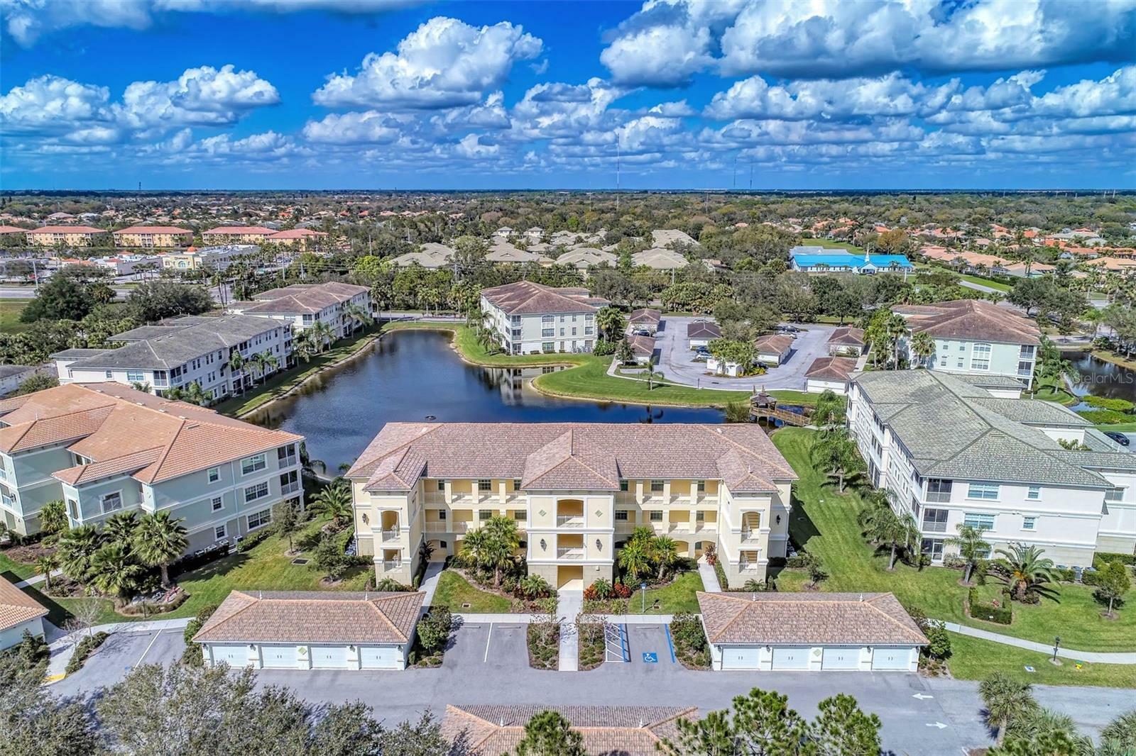 Property Photo: 600 San Lino Circle 632 FL 34292