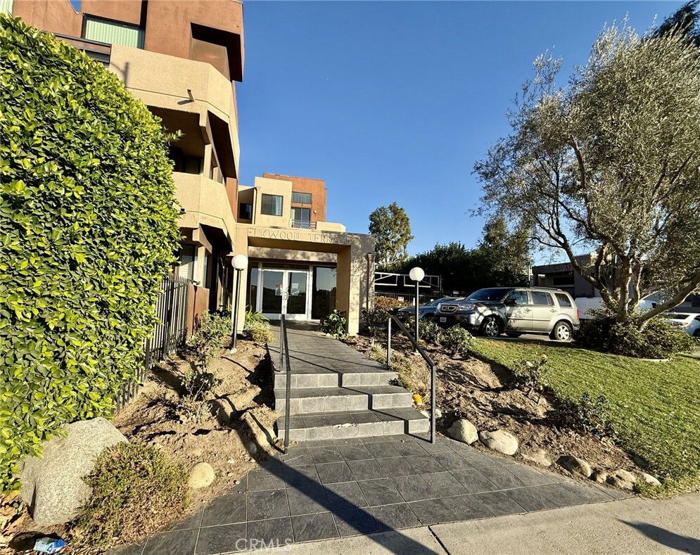 Property Photo: 7826 Topanga Canyon Boulevard 5 CA 91304