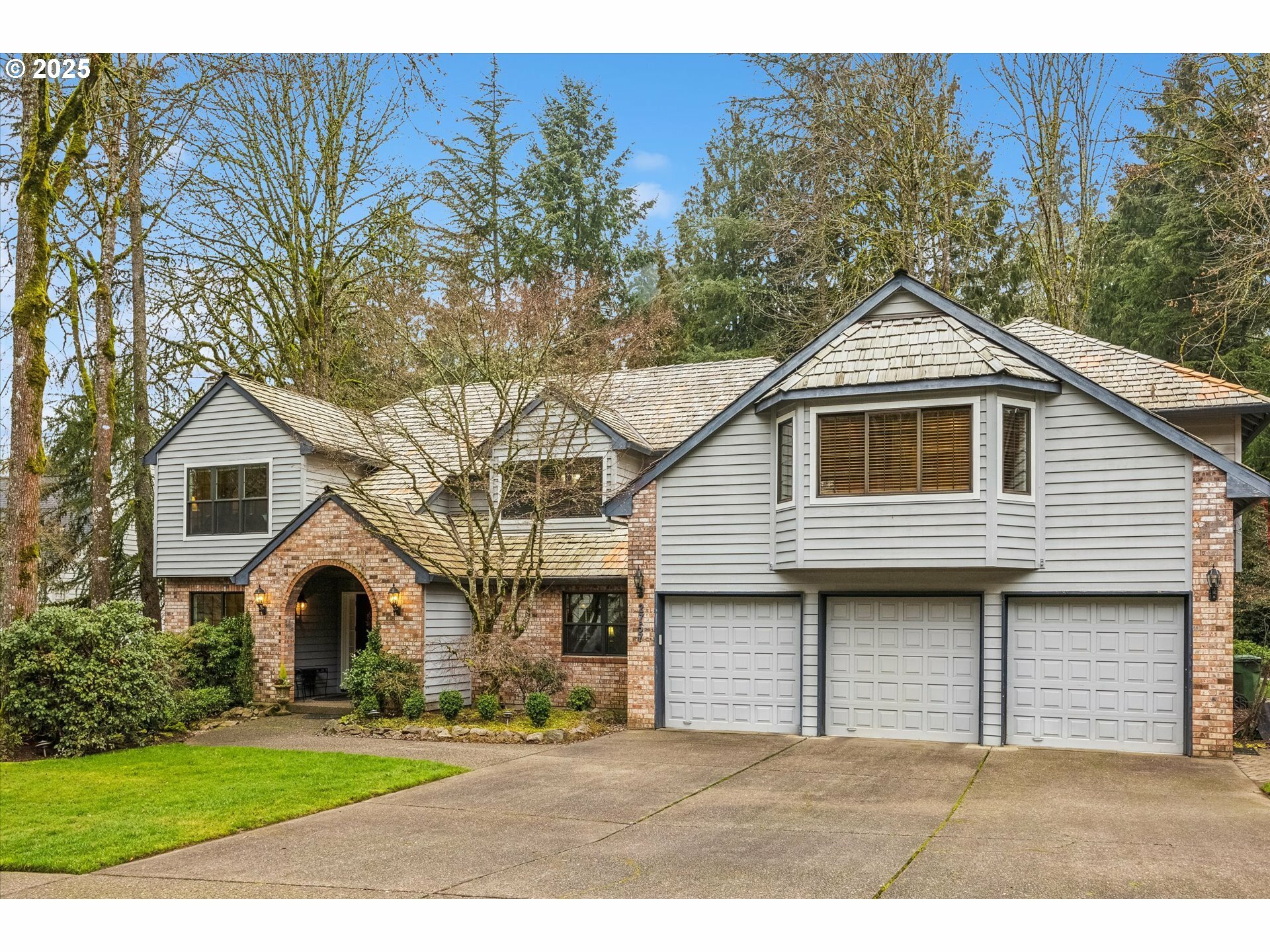 2757 Rivendell Rd  Lake Oswego OR 97034 photo