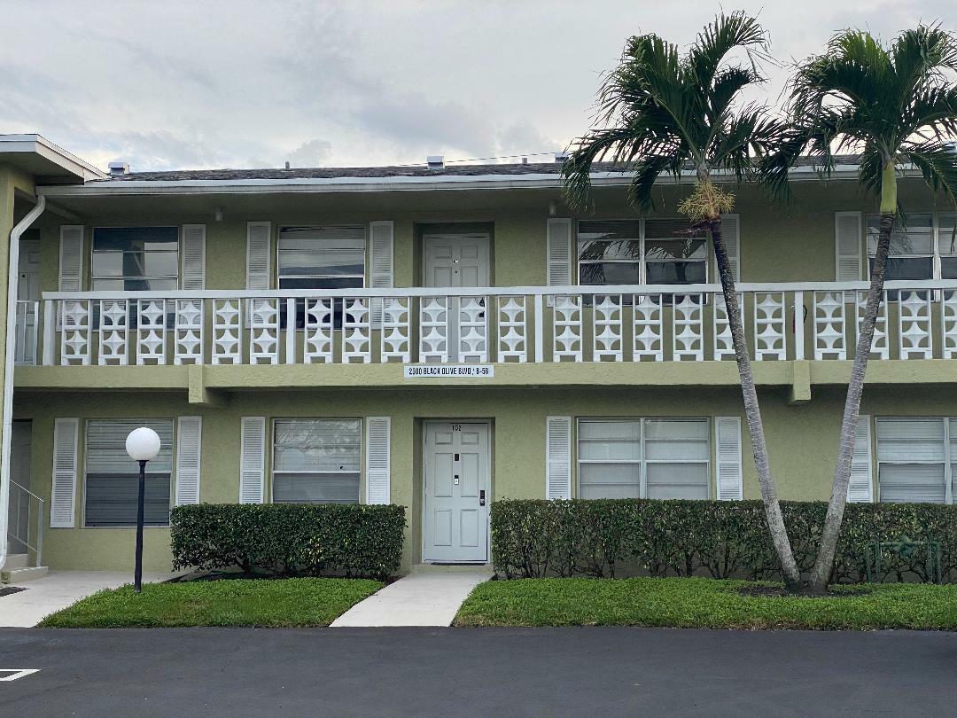 Property Photo:  2500 Black Olive Boulevard 202  FL 33445 