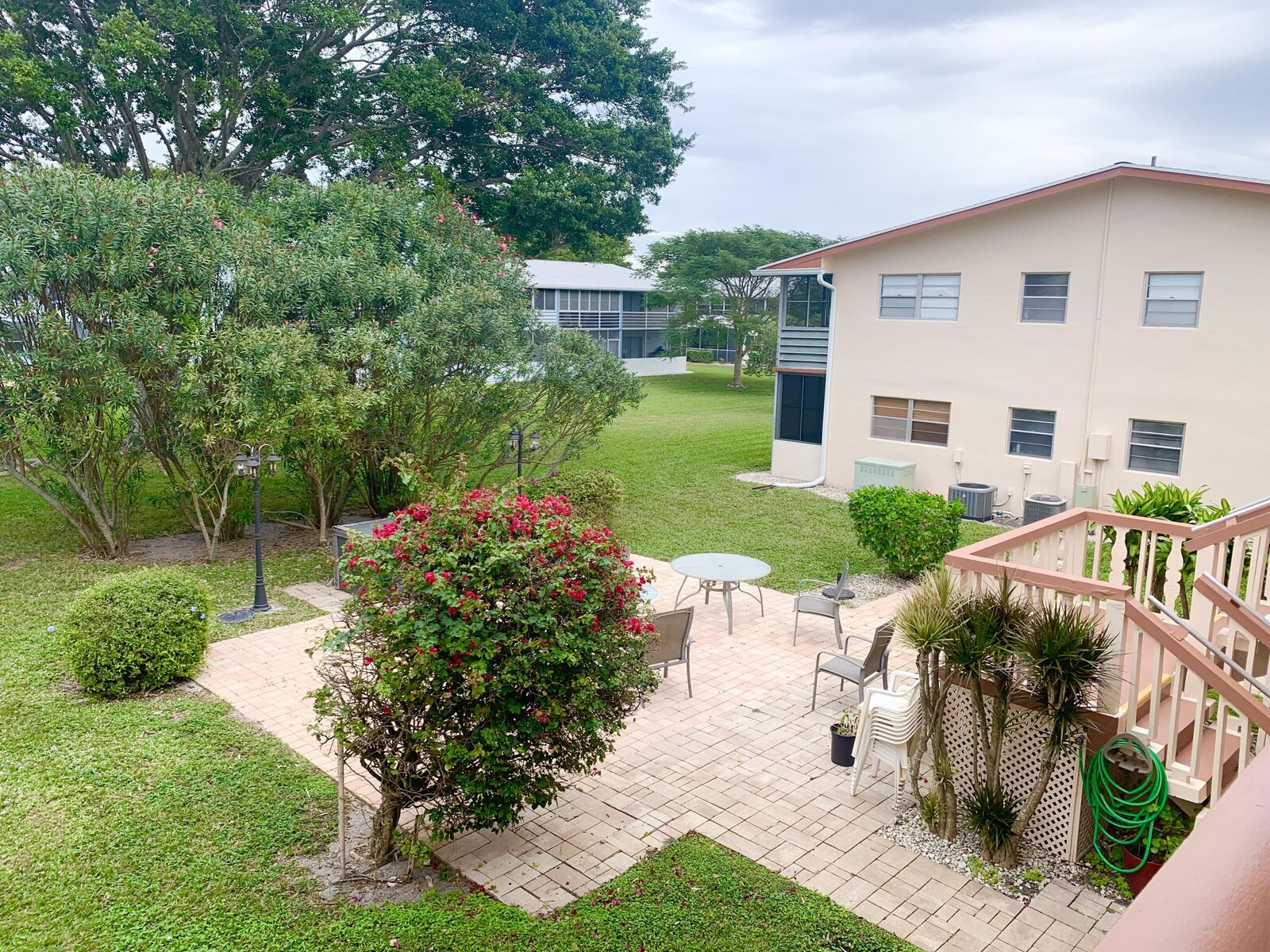 Property Photo: 119 Canterbury E FL 33417