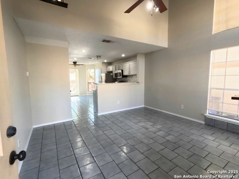 Property Photo:  7920 Santa Catalina  TX 78250 