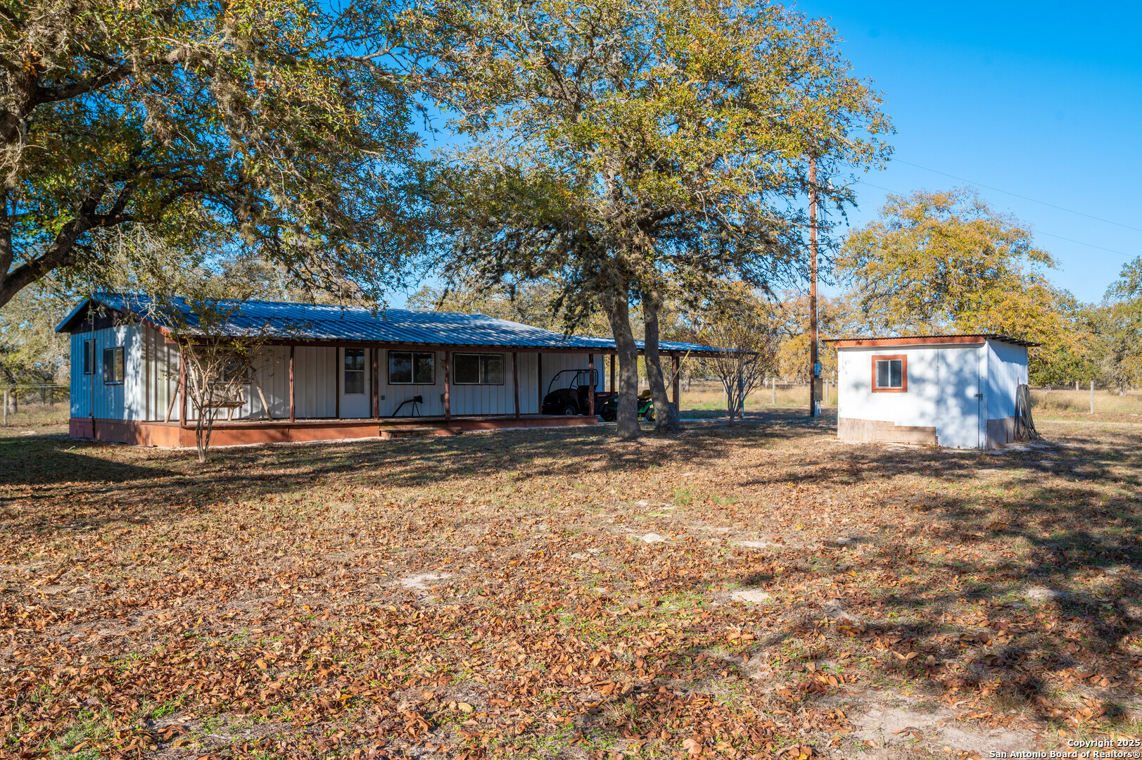 Property Photo:  847 Littlehorn Ln  TX 78160 