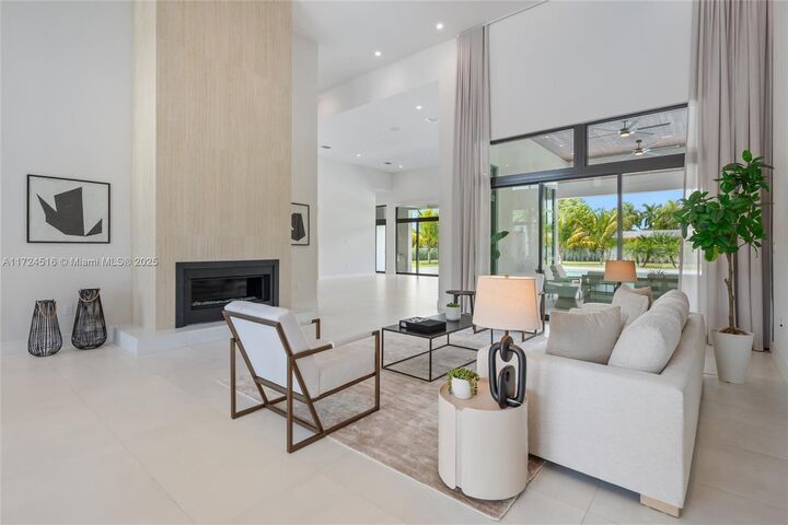 Property Photo:  12025 SW 46th St  FL 33175