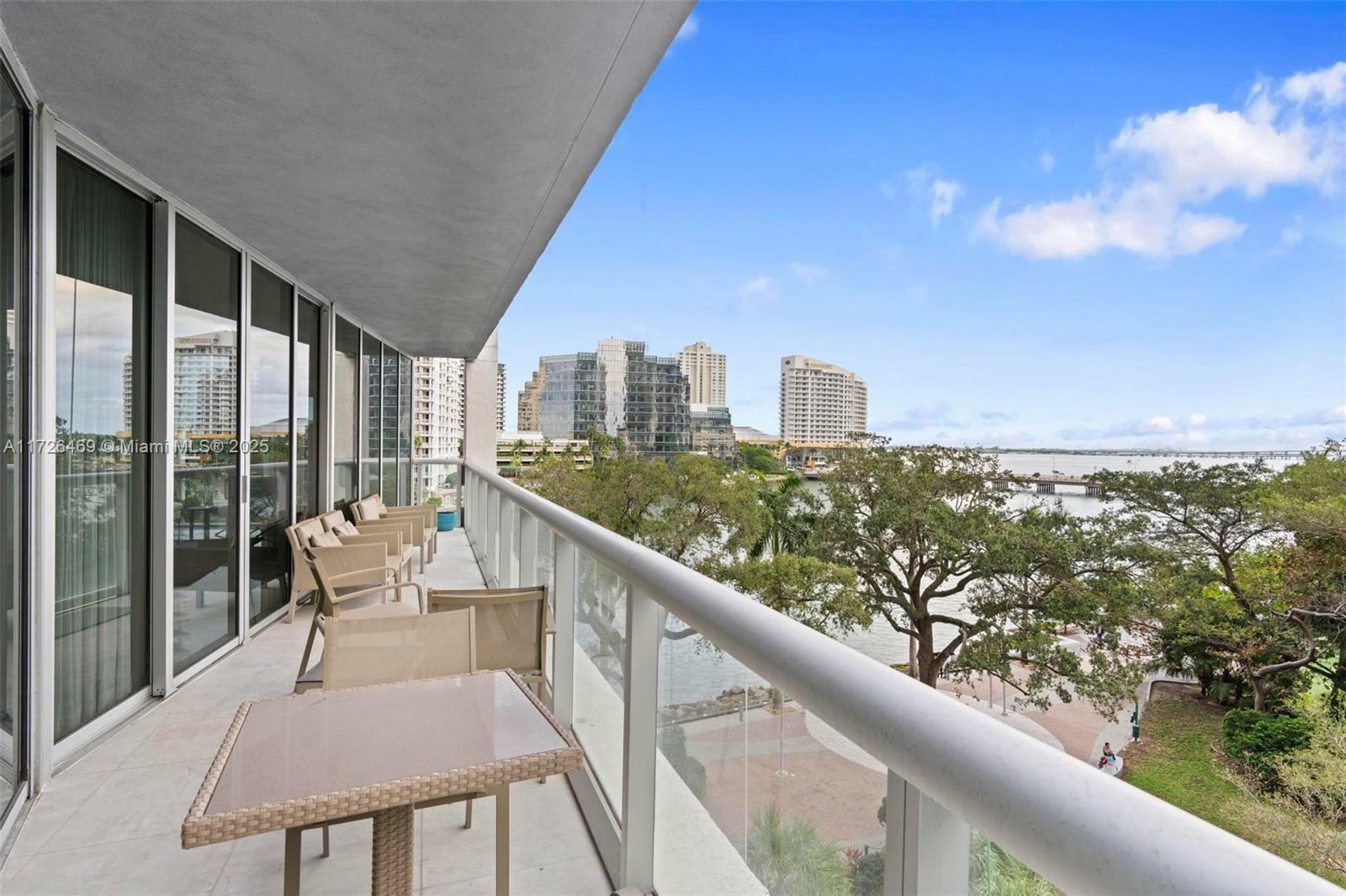 Property Photo:  495 Brickell Ave 501  FL 33131 