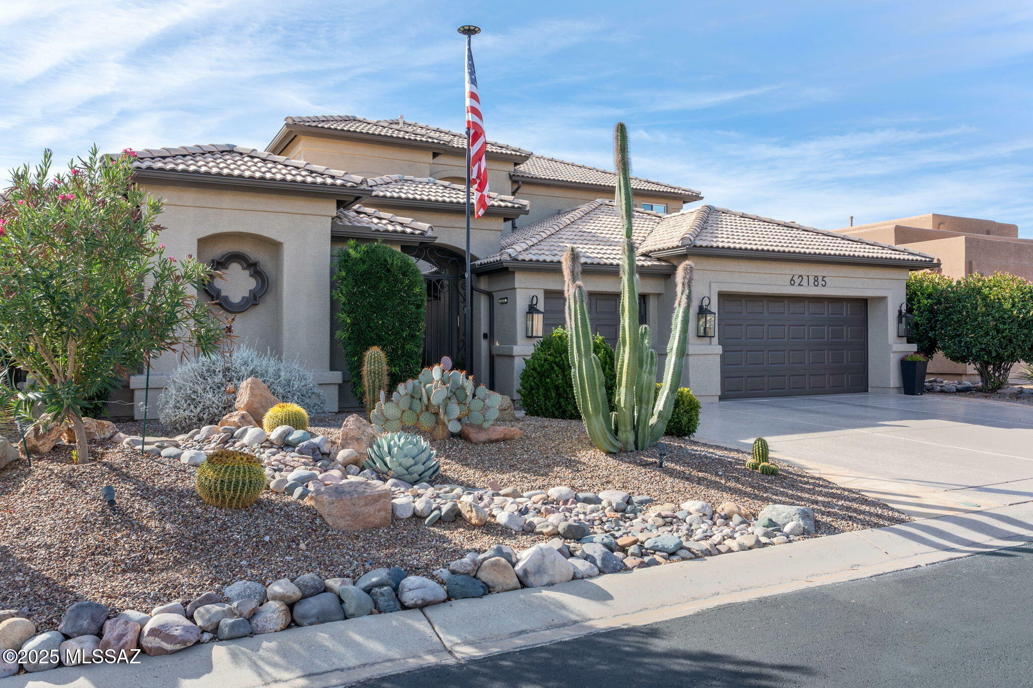 Property Photo:  62185 E Valley Crest Court  AZ 85739 