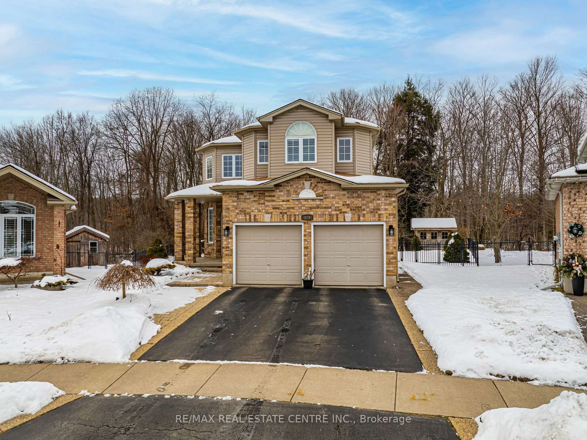 524 Country Clair Pl  Kitchener ON N2A 4M7 photo