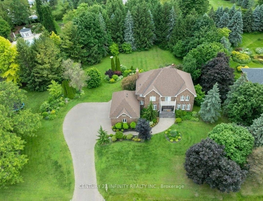 Property Photo:  10 Prince Rupert Dr  ON L1E 1Z4 