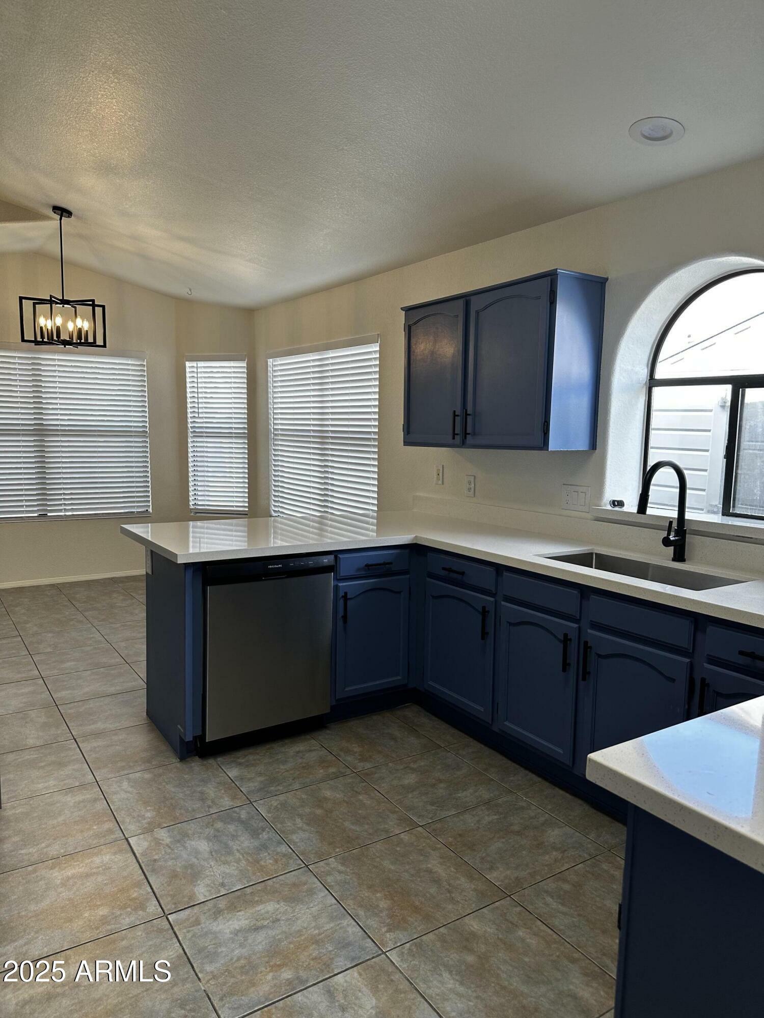 Property Photo:  1132 S Harrington Street  AZ 85233 