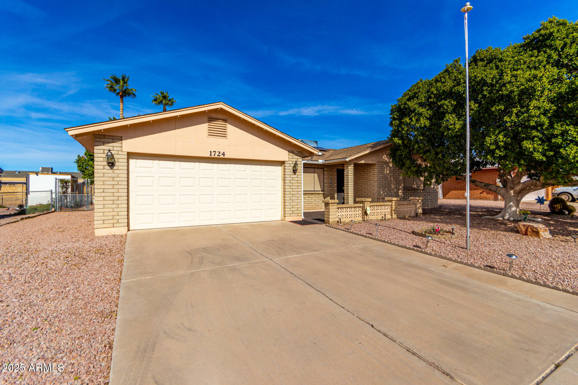 1724 W 15th Avenue  Apache Junction AZ 85120 photo