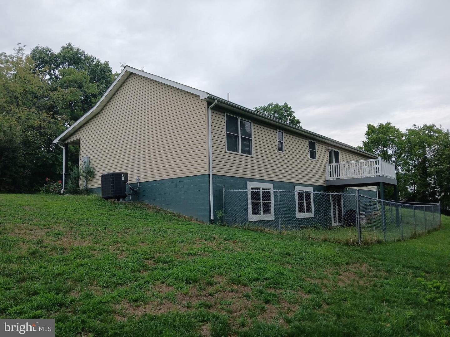 Property Photo:  433 Ashland Avenue  WV 26753 