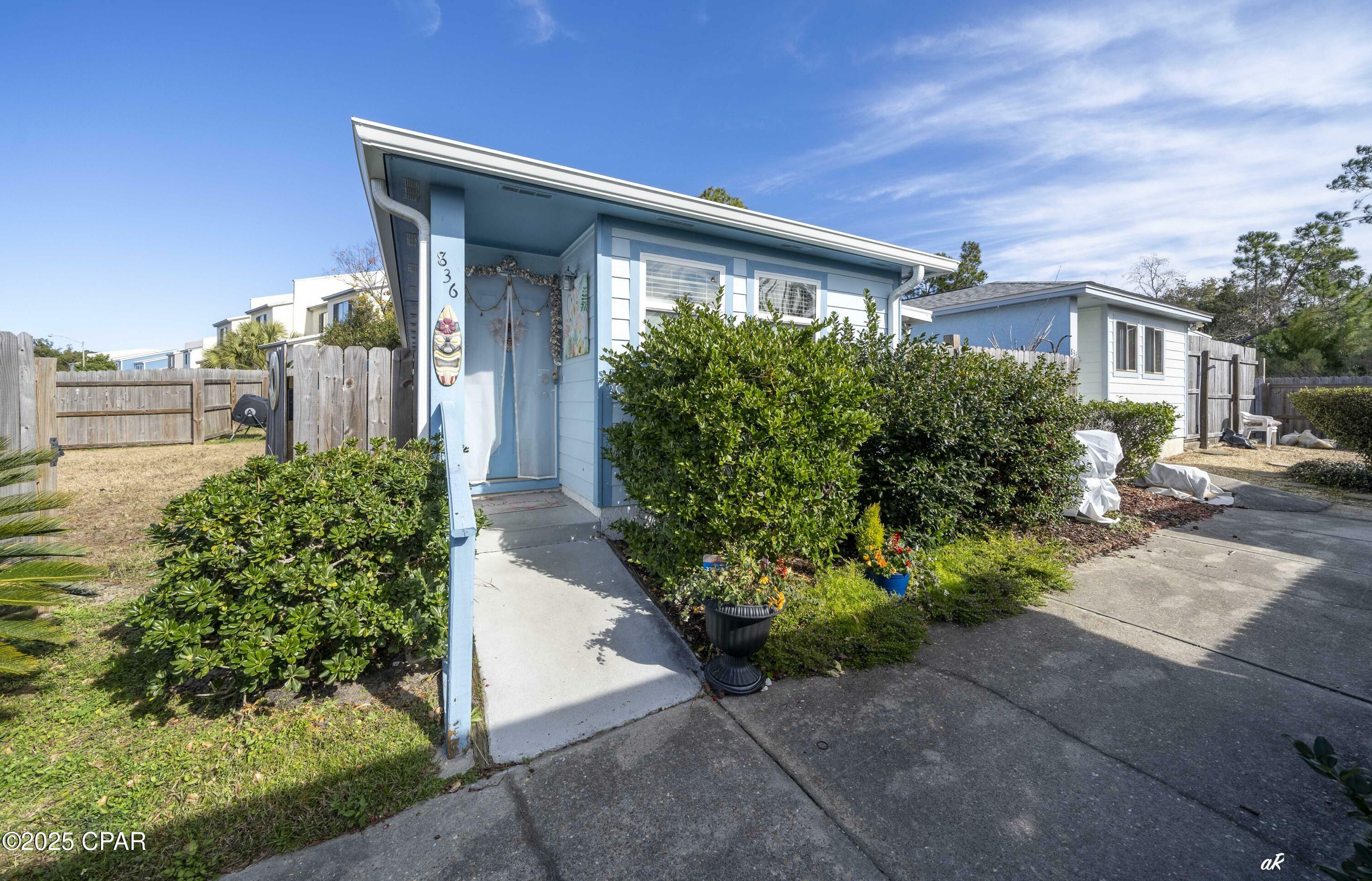 Property Photo:  836 Premier Drive  FL 32401 