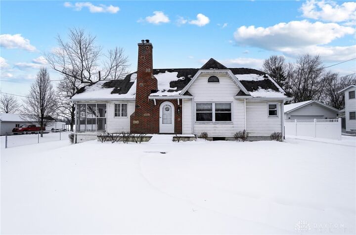 3361 E High Street  Springfield OH 45505 photo