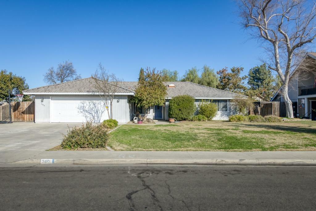 Property Photo: 280 E Birch Avenue CA 93230