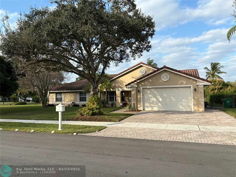 Property Photo:  1743 SW 103rd Ln  FL 33324 