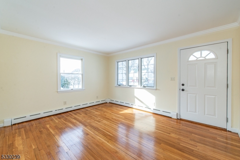 Property Photo:  74 Burnside Pl  NJ 07420 