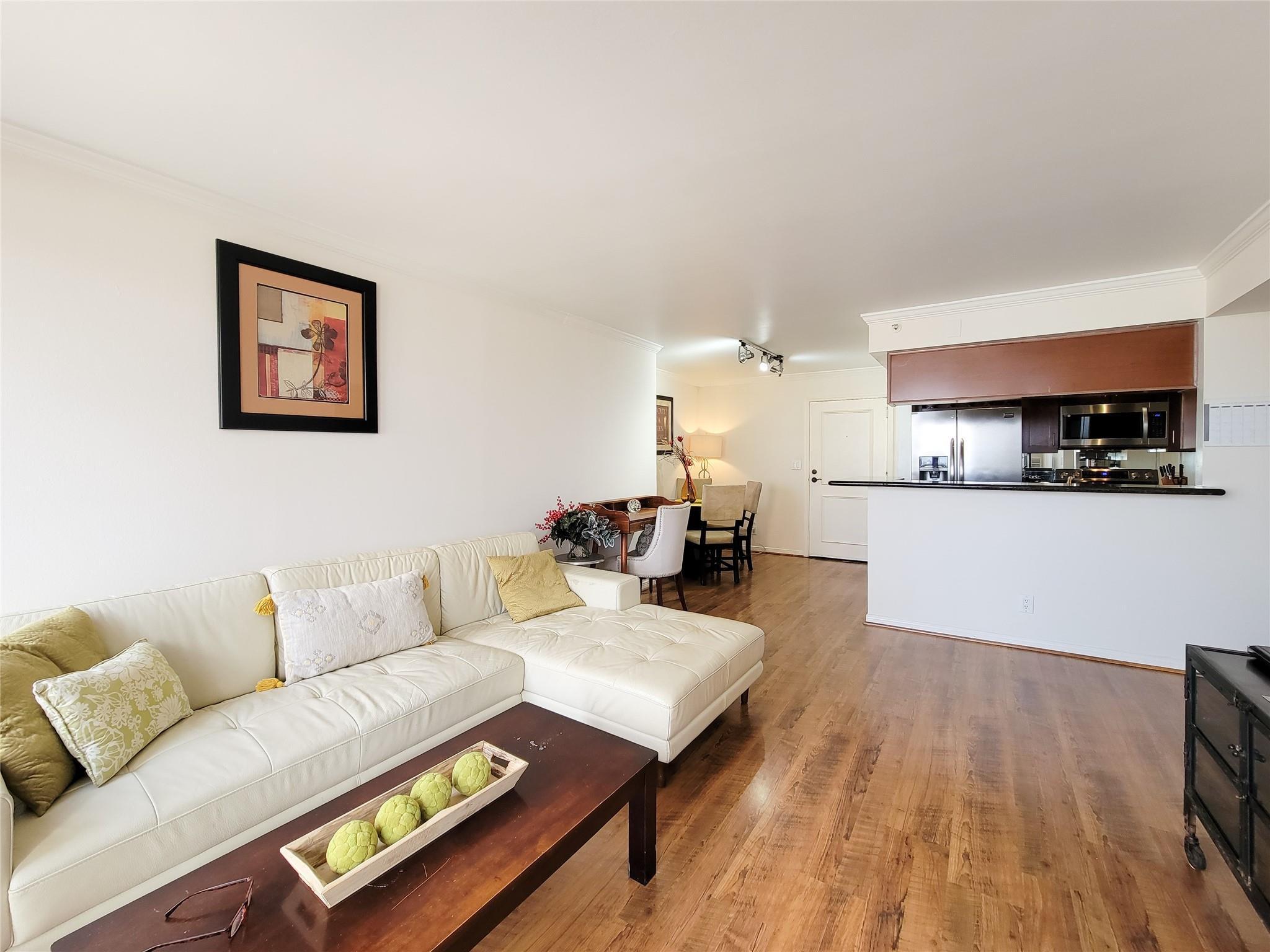 Property Photo: 3525 Sage Road 1605 TX 77056