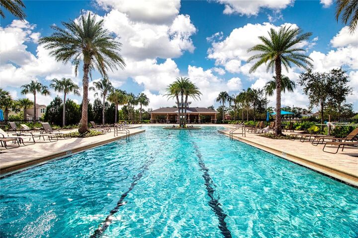 Property Photo:  11728 Meadowgate Place  FL 34211 
