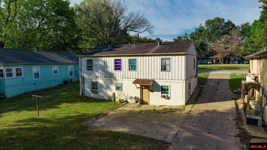 Property Photo: 910 &Amp 914 Dill Street AR 72112