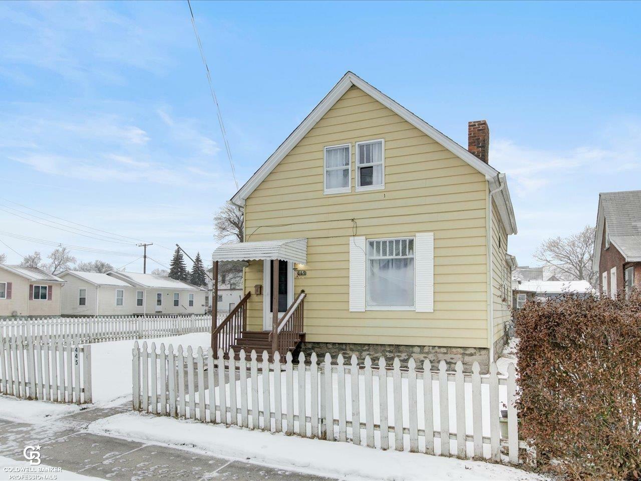 Property Photo:  445 11th Street  MI 48060 