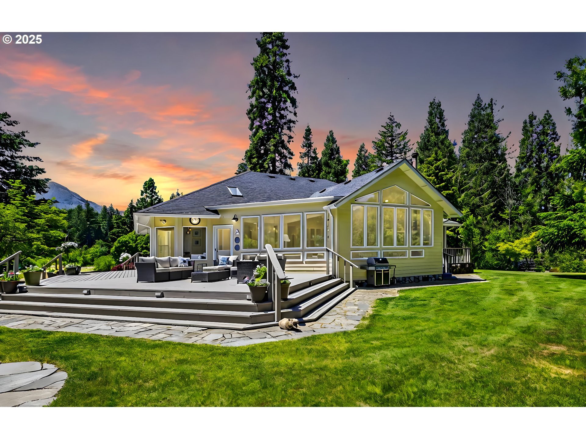 Property Photo: 91569 Dearborn Island Rd OR 97413