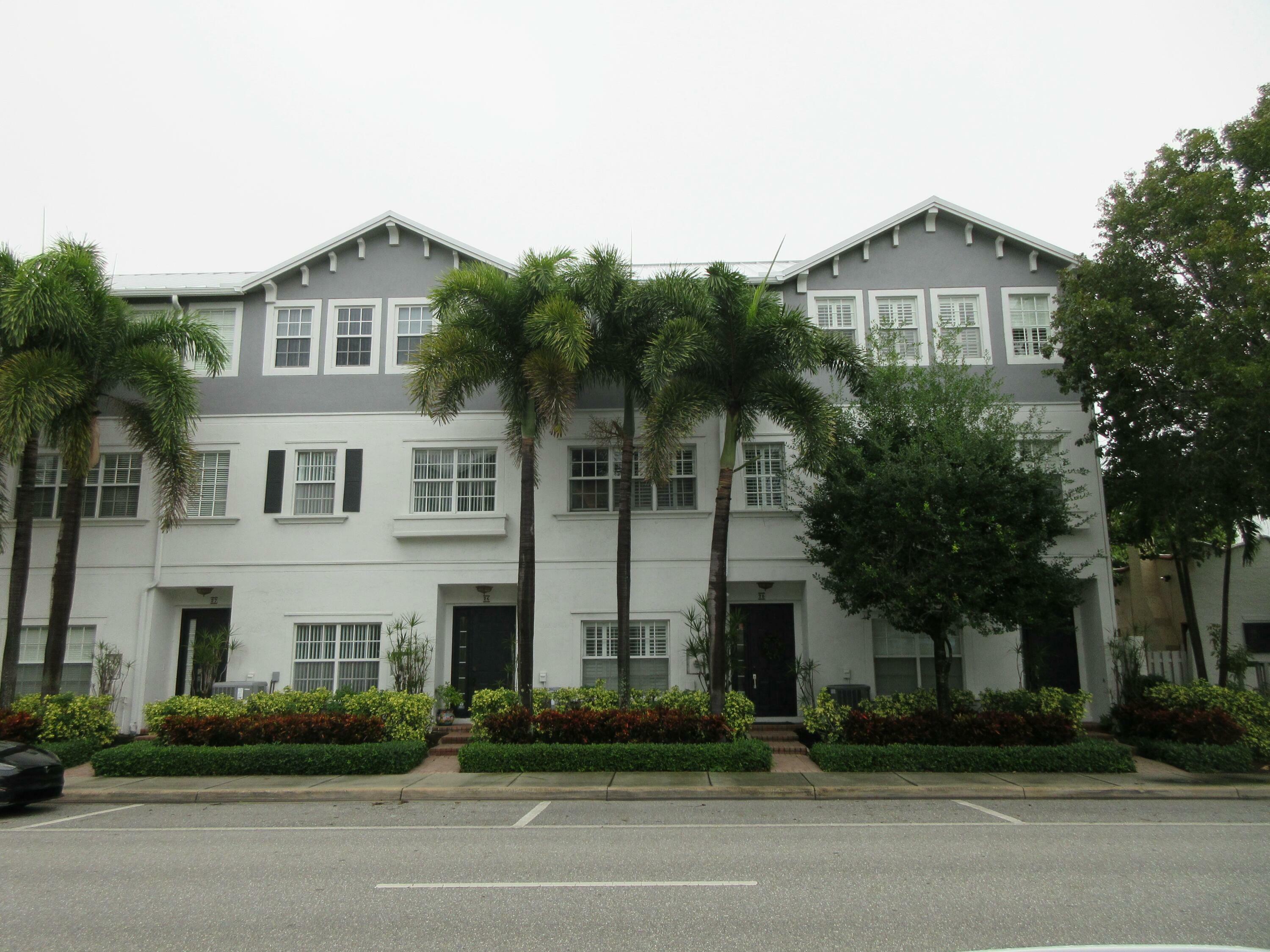 Property Photo:  295 NE 5th Avenue 24  FL 33483 