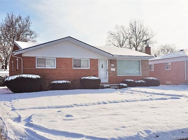 Property Photo:  6104 Shadowlawn Street  MI 48127 