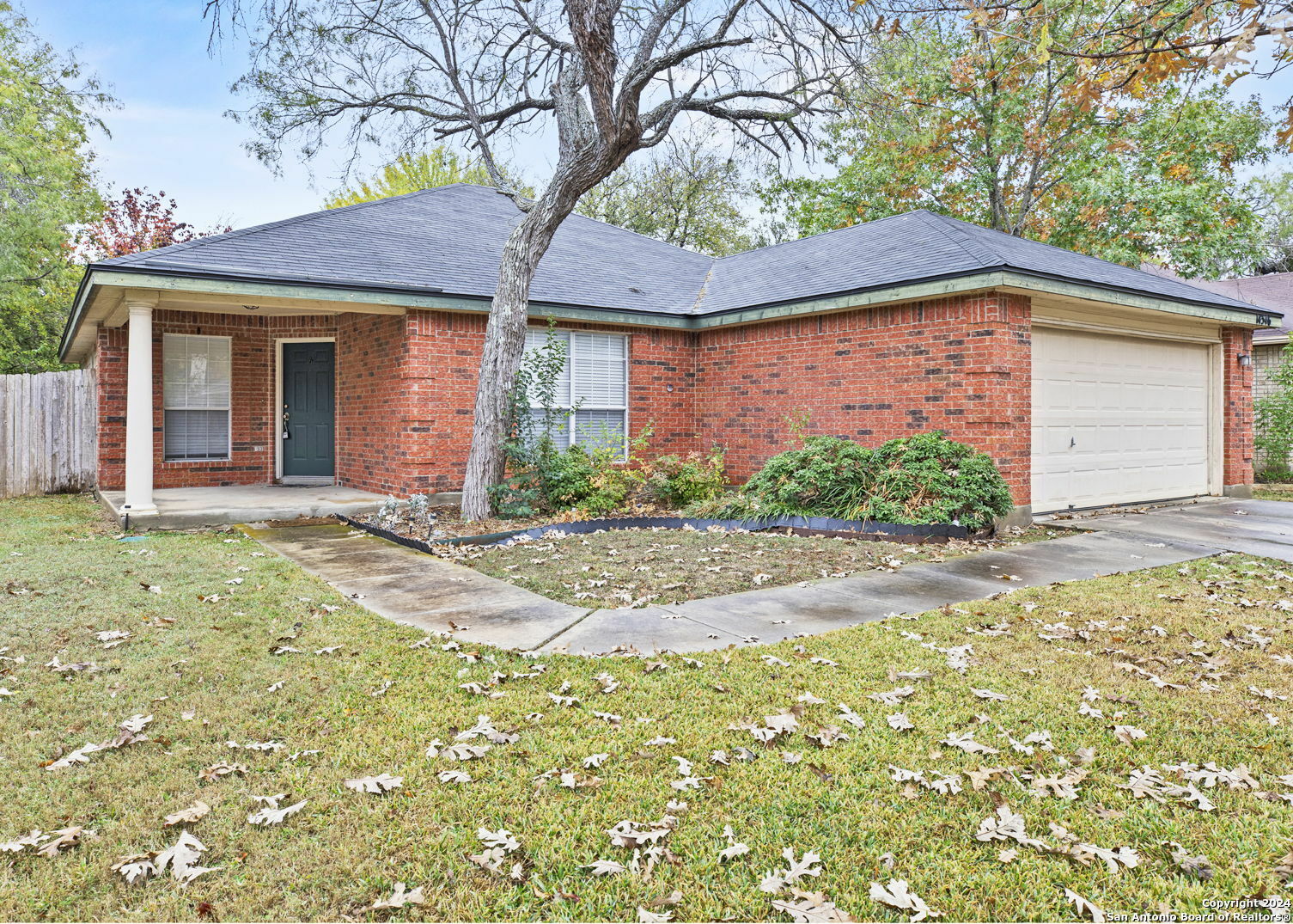Property Photo: 14346 Markham Ln TX 78247