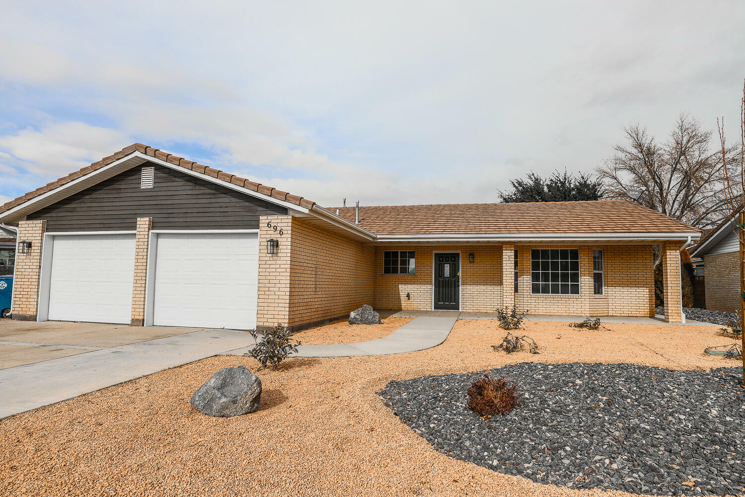 Property Photo: 696 N Westridge Dr W 2 UT 84770