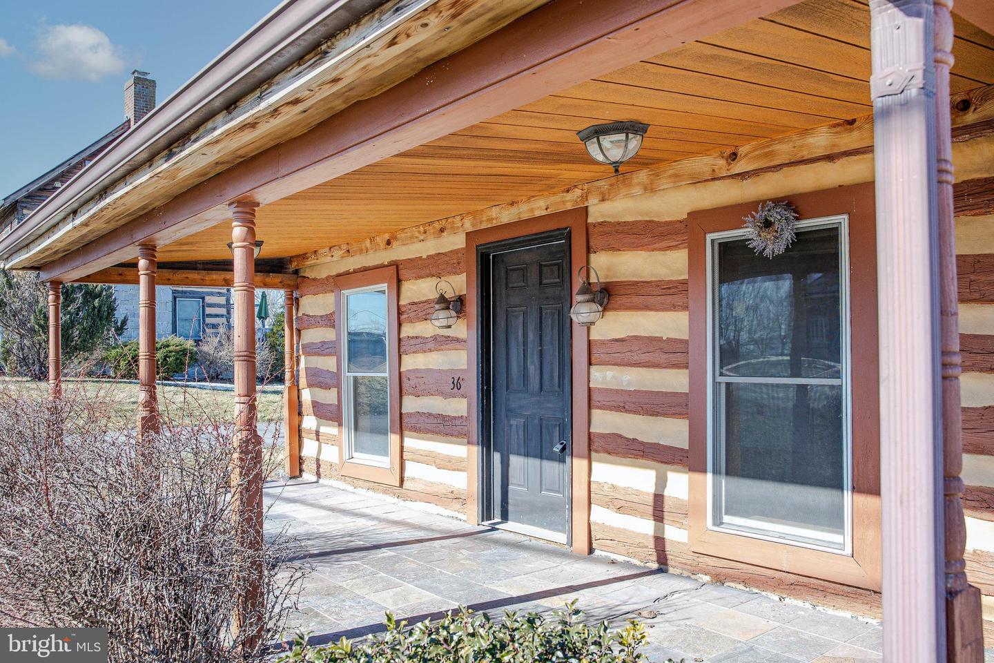 Property Photo: 36 Runnymeade Road WV 25413