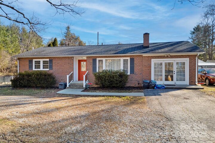 Property Photo: 292 Brookside Camp Road NC 28792